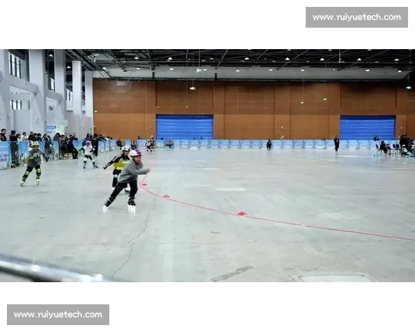 2025 轮滑嘉年华宁河站收官 多国选手演绎速度与激情